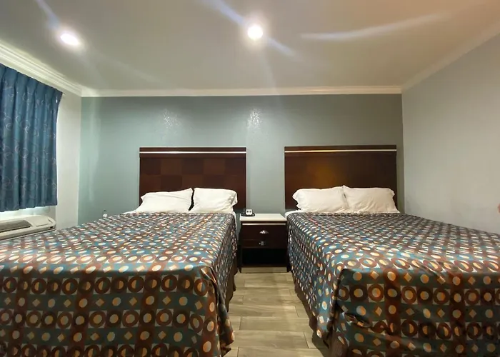 Welcome Inn Corona